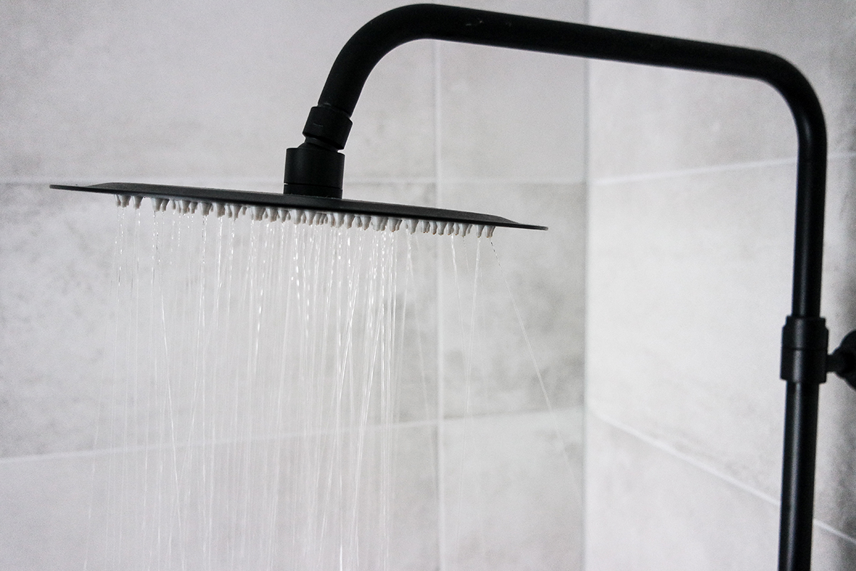 Azul Reformas ofrece cambio de bañera por plato de ducha en Vila-real