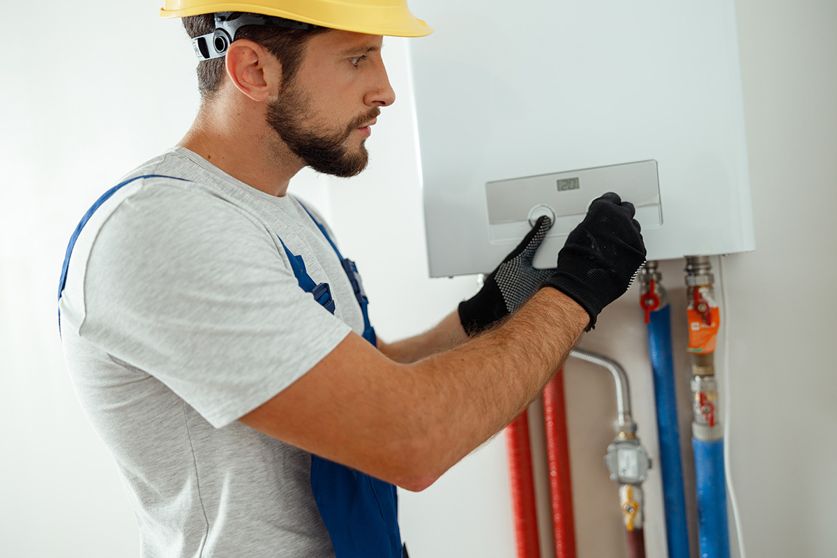 Azul reformas ofrece instalacion de gas en Oropesa.